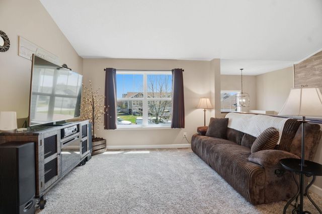 19184 Johnson Street NW, Elk River, MN 55330