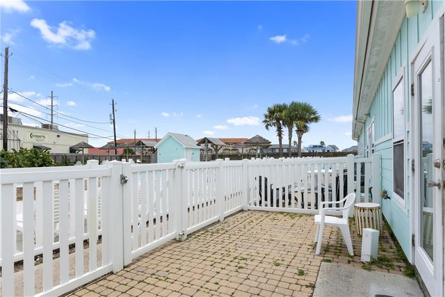 15146 Dory Dr, Corpus Christi, TX 78418