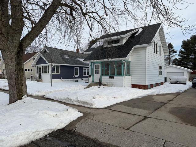 2214 13th STREET, Two Rivers, WI 54241