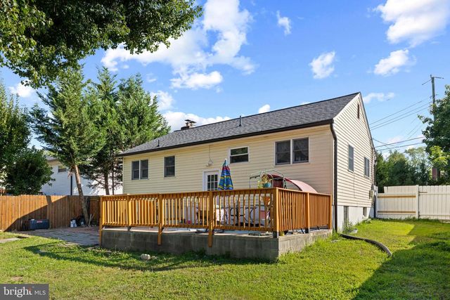 13803 KNOWLES ST, Woodbridge, VA 22191