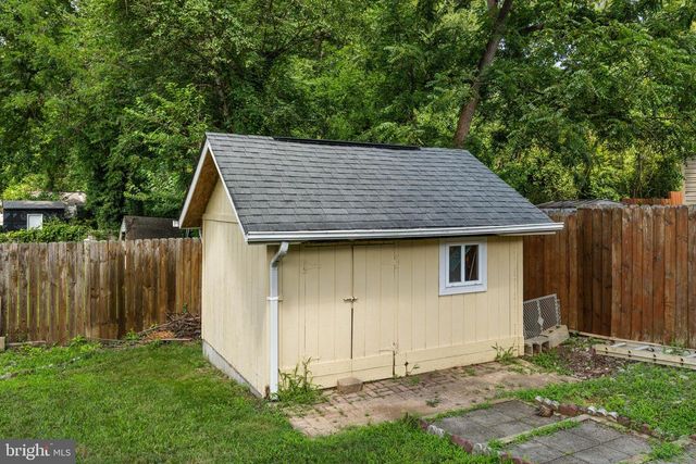 13803 KNOWLES ST, Woodbridge, VA 22191