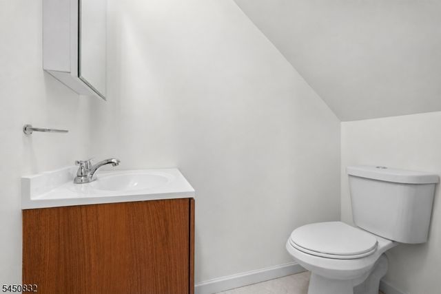 330 Harrison Ave, Lodi Boro, NJ 07644