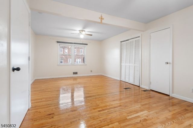 330 Harrison Ave, Lodi Boro, NJ 07644