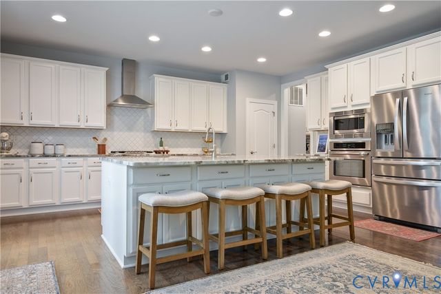 10212 Brading Ln, Midlothian, VA 23112