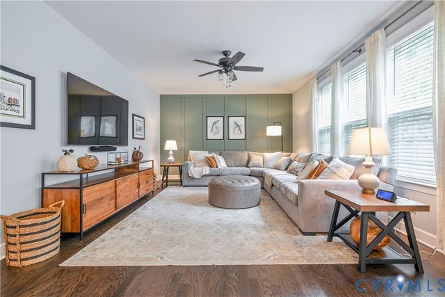 10212 Brading Ln, Midlothian, VA 23112