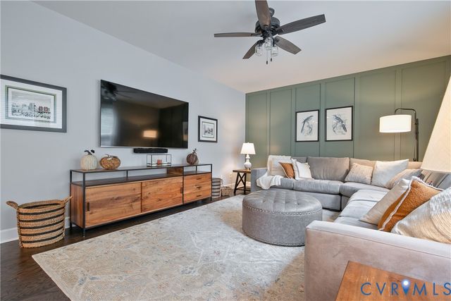 10212 Brading Ln, Midlothian, VA 23112