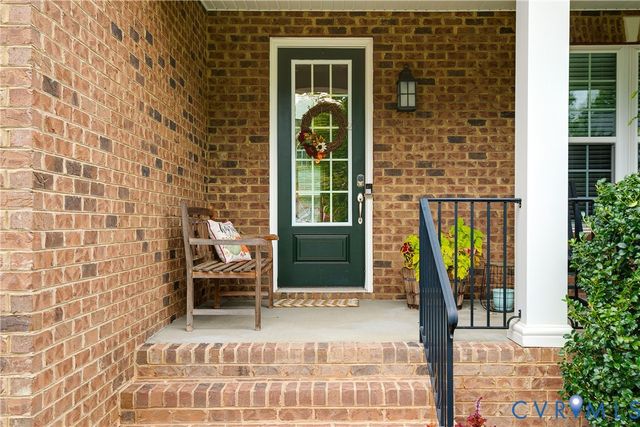 10212 Brading Ln, Midlothian, VA 23112