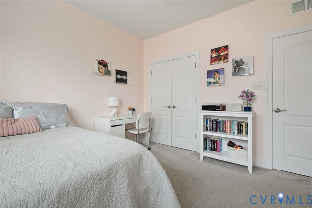 10212 Brading Ln, Midlothian, VA 23112