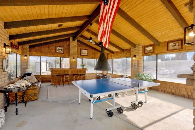 26440 Old Agency, Hemet, CA 92544