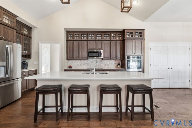 10943 Little Five Loop, Glen Allen, VA 23059