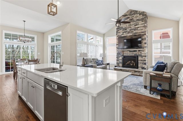 10943 Little Five Loop, Glen Allen, VA 23059