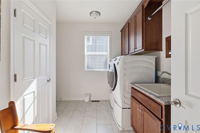 10943 Little Five Loop, Glen Allen, VA 23059