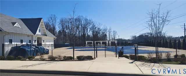 10943 Little Five Loop, Glen Allen, VA 23059