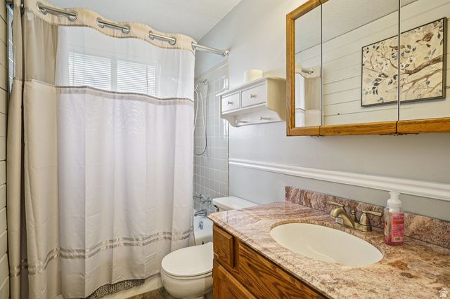 11243 S BLAKE CIR, South Jordan, UT 84095