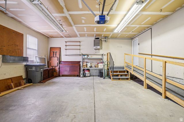 11243 S BLAKE CIR, South Jordan, UT 84095