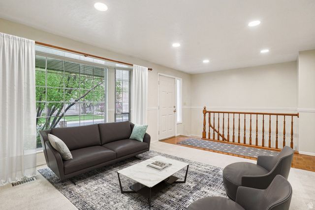 11243 S BLAKE CIR, South Jordan, UT 84095