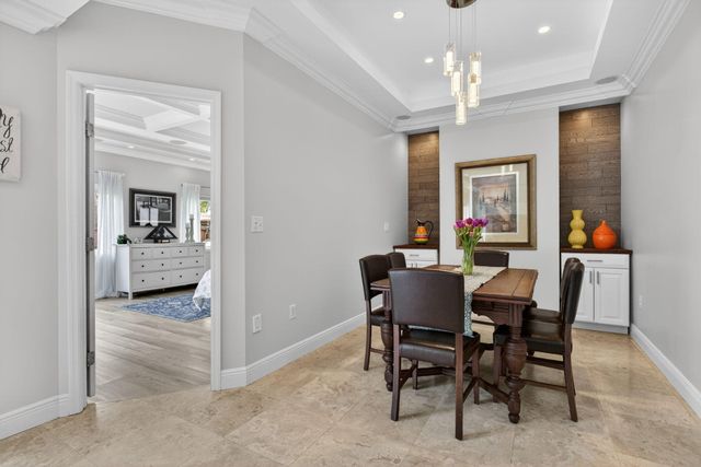 451 NE 48th Court, Oakland Park, FL 33334