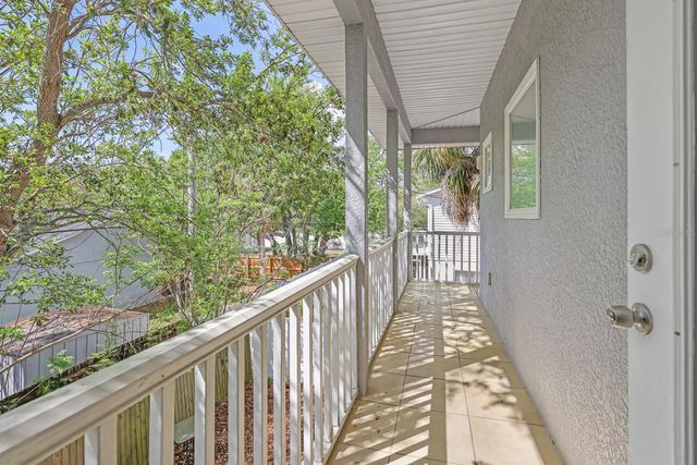 3116 W HARTNETT AVENUE, Tampa, FL 33611