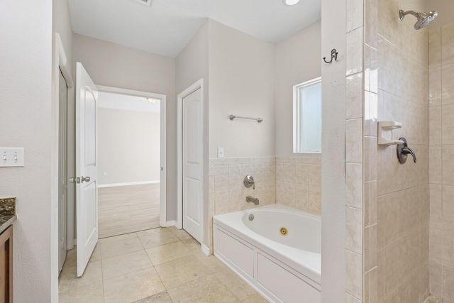 3116 W HARTNETT AVENUE, Tampa, FL 33611