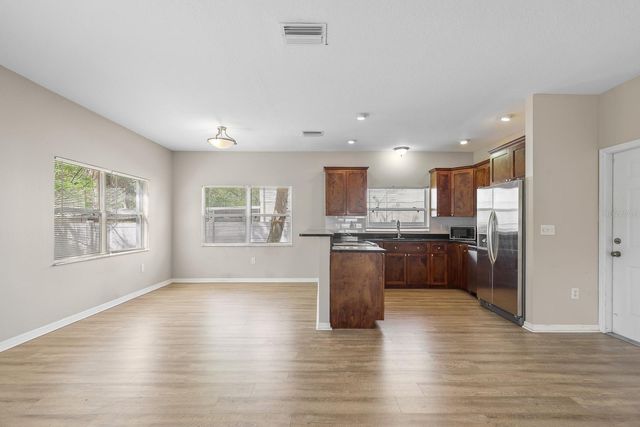 3116 W HARTNETT AVENUE, Tampa, FL 33611