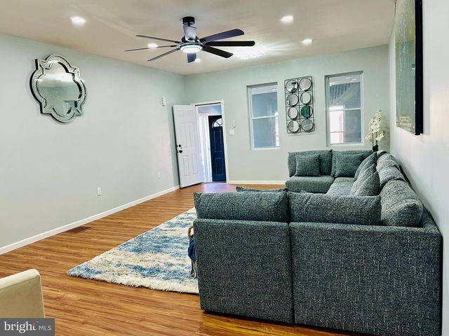 310 W 31ST ST, Wilmington, DE 19802