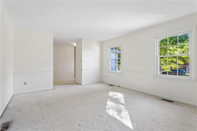 118 Indiana, Williamsburg, VA 23188