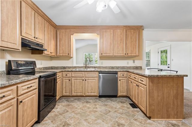 118 Indiana, Williamsburg, VA 23188