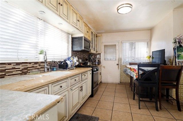 1700 E Orchard Street, Compton, CA 90221