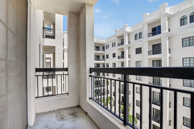233 S Federal Highway 702, Boca Raton, FL 33432