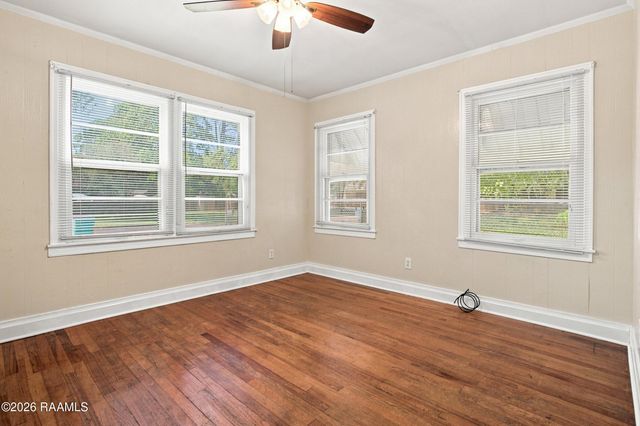 124 W White Street, Opelousas, LA 70570