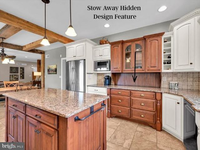 114 MONTICELLO DR, Lebanon, PA 17042
