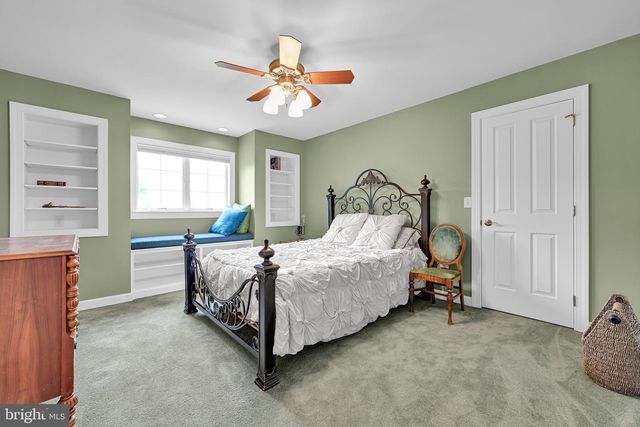 114 MONTICELLO DR, Lebanon, PA 17042