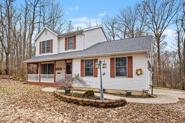 200 Mayflower Road, Buchanan, MI 49107