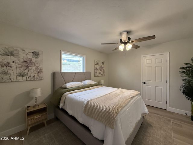 2710 E AMELIA Avenue, Phoenix, AZ 85016
