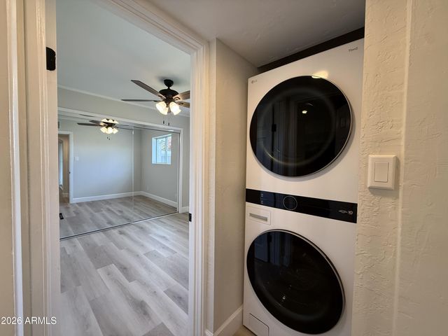 2710 E AMELIA Avenue, Phoenix, AZ 85016