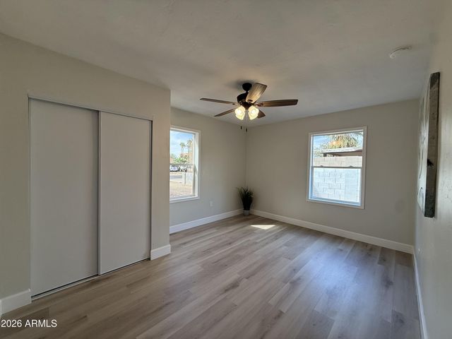 2710 E AMELIA Avenue, Phoenix, AZ 85016