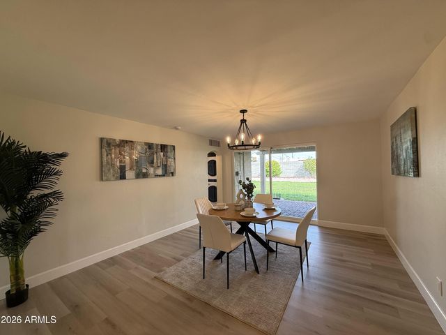 2710 E AMELIA Avenue, Phoenix, AZ 85016