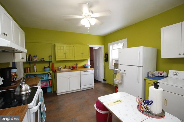 6 NW 2ND ST, Milford, DE 19963