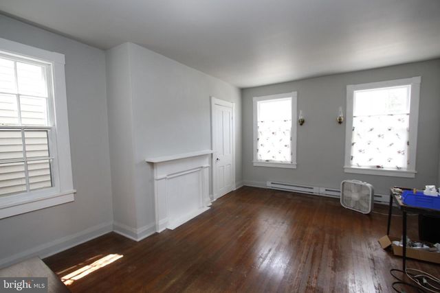 6 NW 2ND ST, Milford, DE 19963