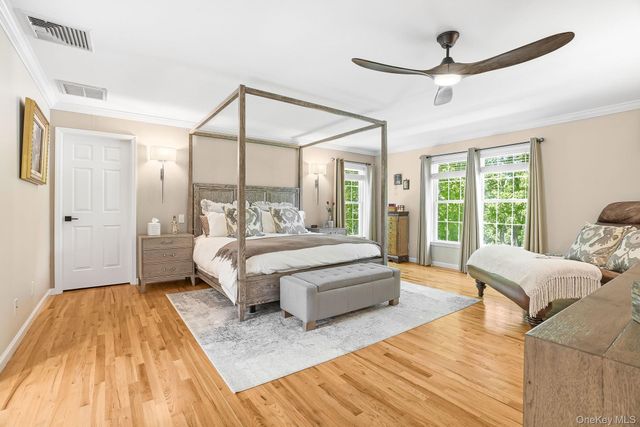23 Pheasant Run Road, Putnam Valley, NY 10579