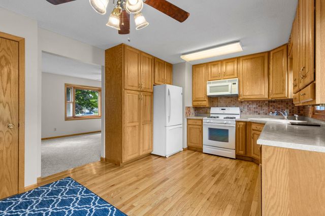 3743 155th Street W, Rosemount, MN 55068