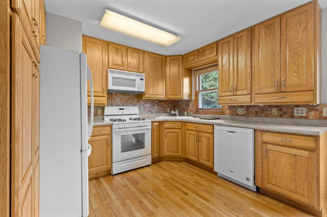 3743 155th Street W, Rosemount, MN 55068