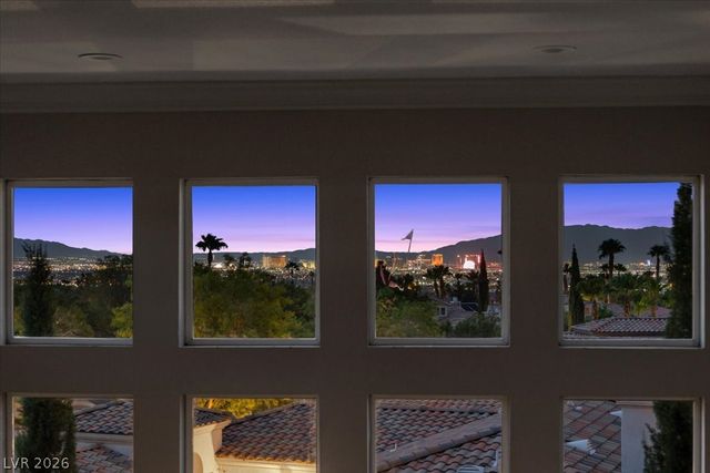 2948 Via Meridiana, Henderson, NV 89052