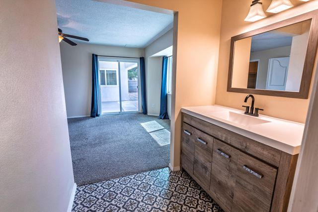 12120 Towner Avenue NE, Albuquerque, NM 87112