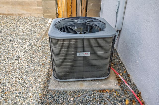 12120 Towner Avenue NE, Albuquerque, NM 87112