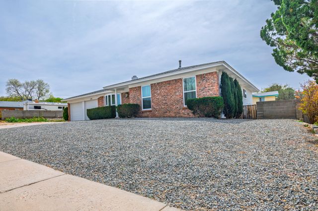 12120 Towner Avenue NE, Albuquerque, NM 87112