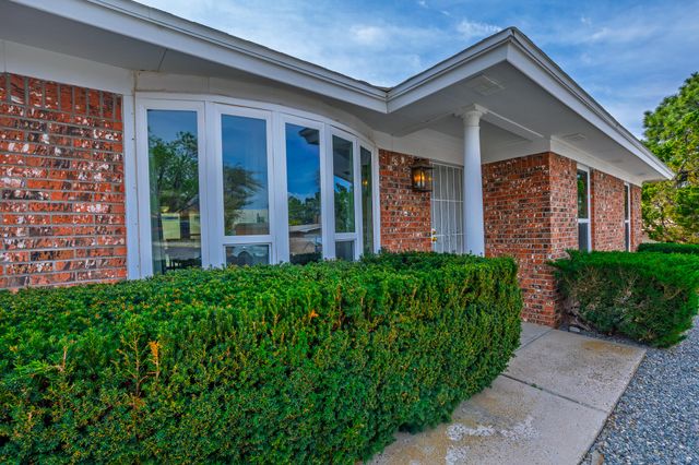 12120 Towner Avenue NE, Albuquerque, NM 87112