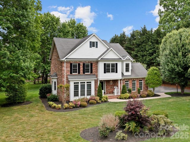 103 Berry Hill Drive 10, Hendersonville, NC 28791