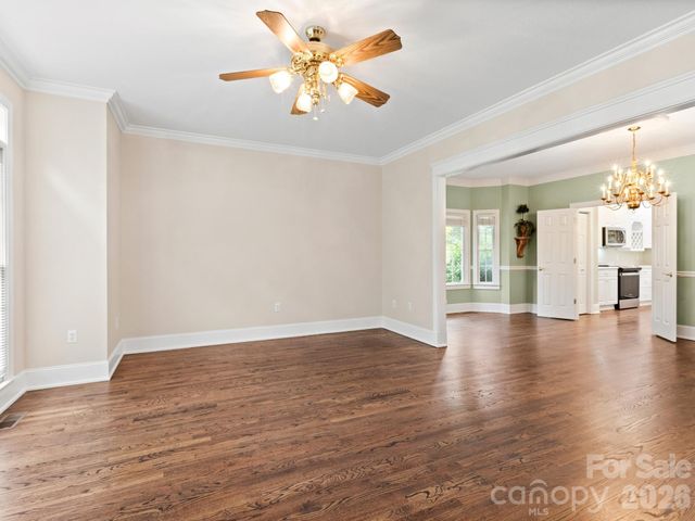 103 Berry Hill Drive 10, Hendersonville, NC 28791