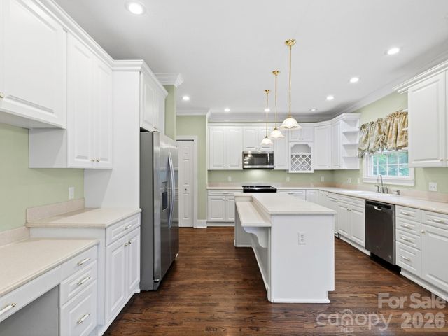 103 Berry Hill Drive 10, Hendersonville, NC 28791
